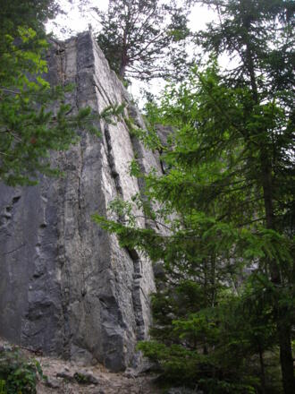 pot. Kletter- oder Schlagfelsen