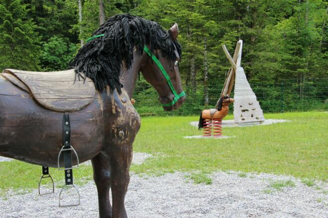 Indianerspielplatz im Vilstal