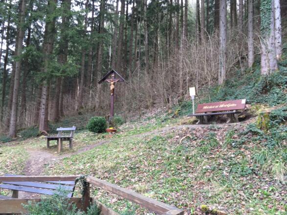 Vor der Abendmahlkapelle