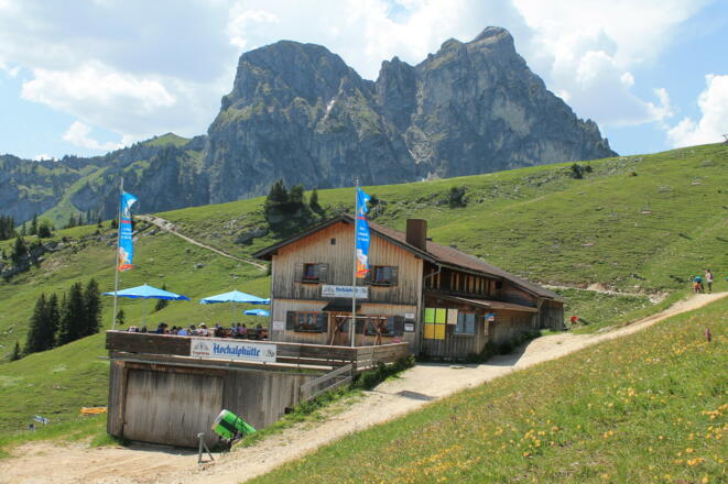Hochalphütte am Breitenberg