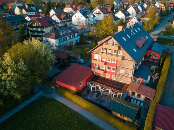 25 Hotel Alpenhof Vogelperspektive