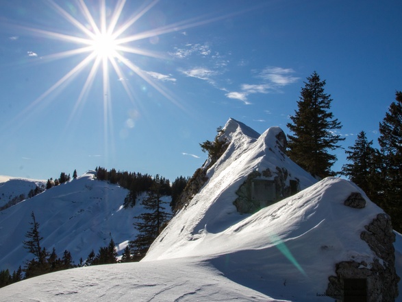 schöne, einsame Winterlandschaft