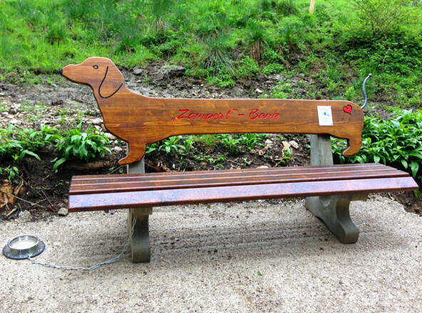 Bank Nr. 4 Zamperl-Bank