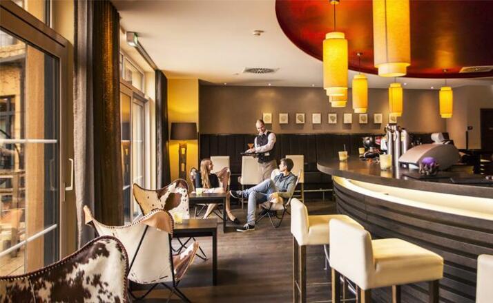 panoramahotel_oberjoch_bar_freiluft