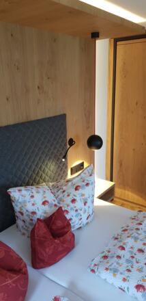 Familienzimmer im Alpinstil