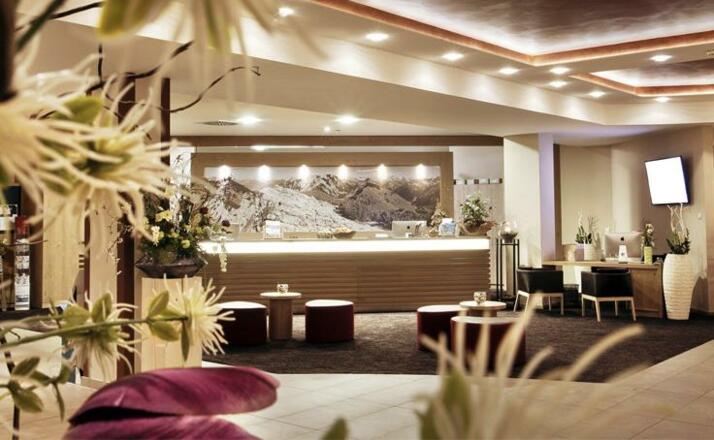 panoramahotel_oberjoch_lobby2