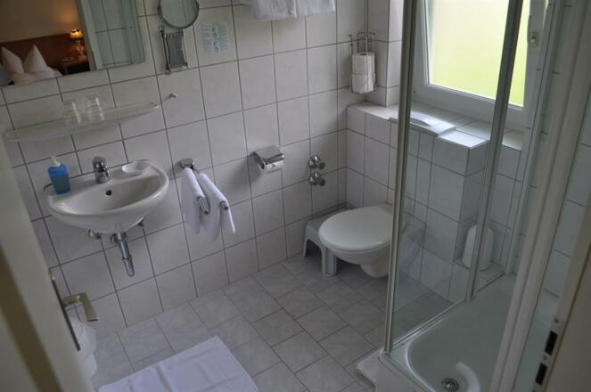 Bad - DZ ohne Balkon