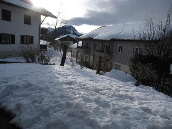 Aussen_Blick_aus_der_Wohnung_Richtung_Imberg_02