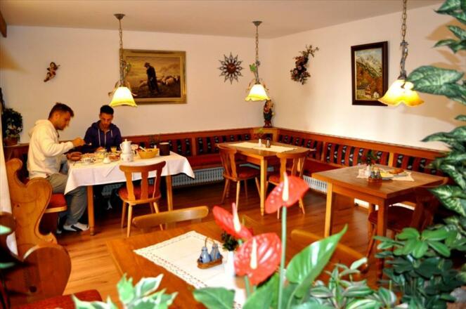 Frühstücksraum Gästehaus Bischof