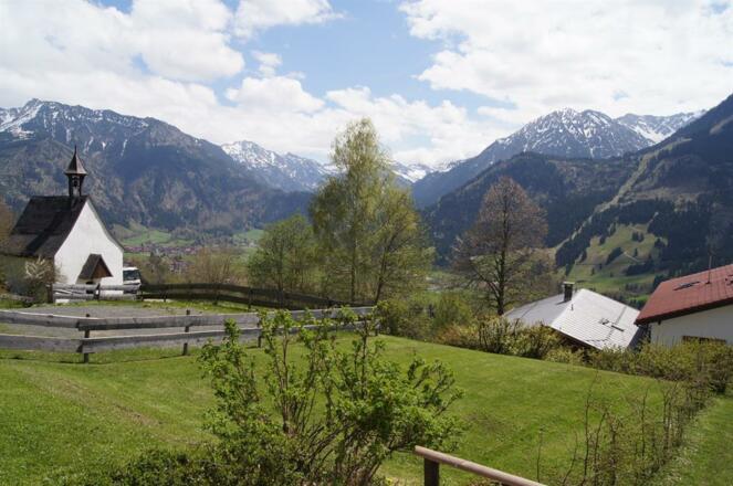 die nahe Silvester-Kapelle