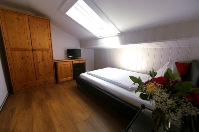 Zimmer 317 Bild 2brb