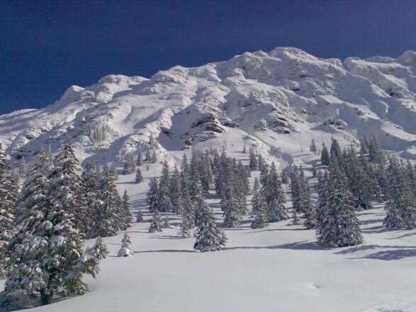 Aussen_Skigebiet_Oberjoch_Wiedhag_Bergstation_Blic