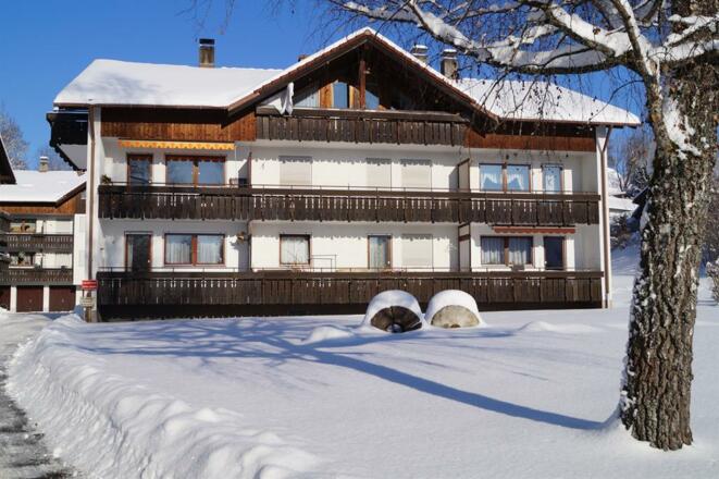 Wohnung rechts 1. Stock