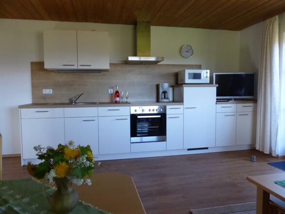 Sehr gut ausgestattete Wohnküche