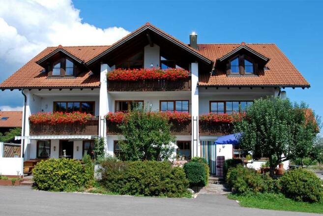 Ferienwohnungen Grüntenblick - Außenansicht