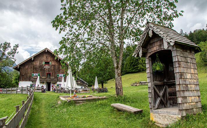 Höllenbachalm: traditionelle Alm bei Bad Reichenhall