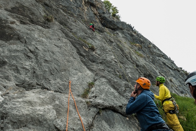 geneigte Kletterei in der Goldtropfwand