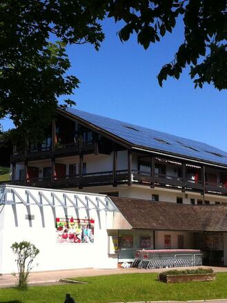 E049EAF1-09E9-41AE-BEDE-A44C987C114E