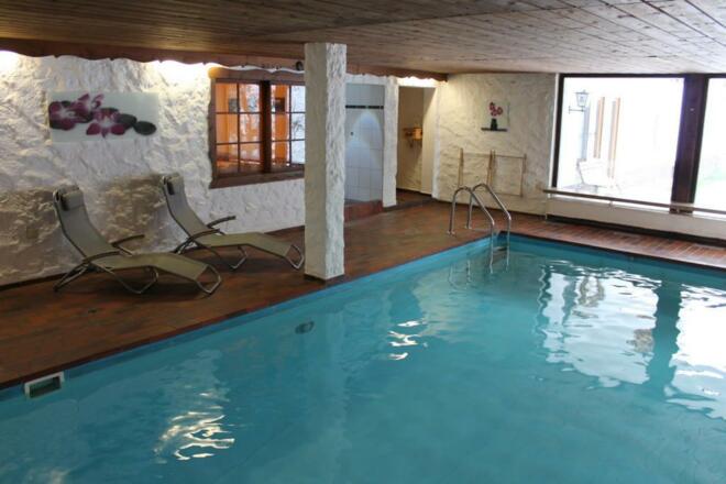 Hallenbad &amp; Sauna