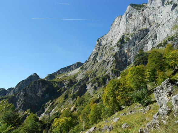 Hier sieht man schon die Toni-Lenz-Hütte