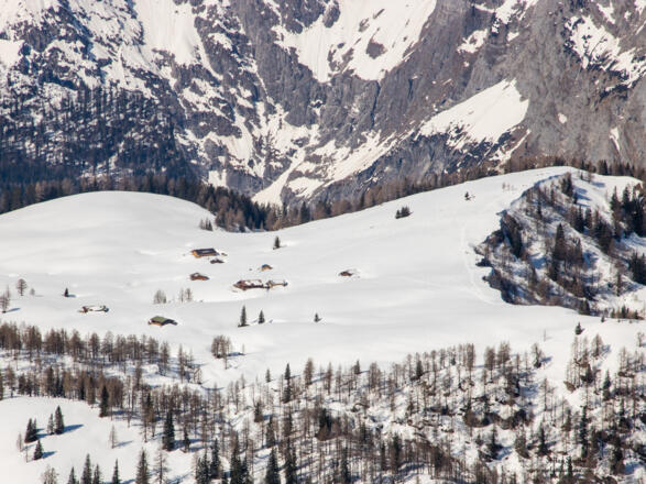 Die Gotzenalm im Winterschlaf.