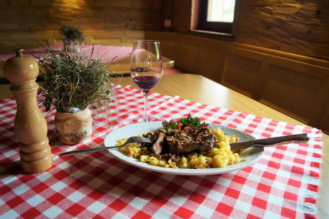 Buronhütte Zwiebelrostbraten