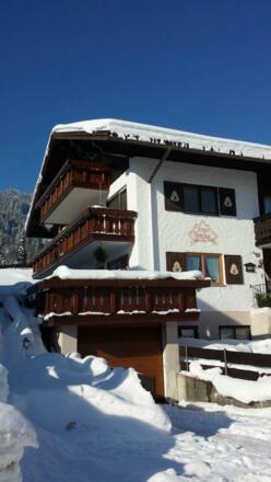 Südansicht im Winter