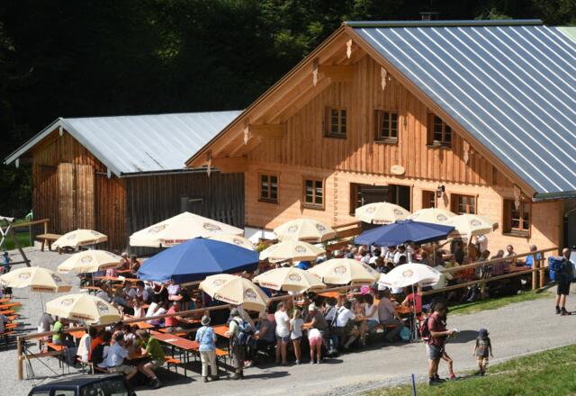 Gemütliches Bergfest auf der Alpe Zunkleiten