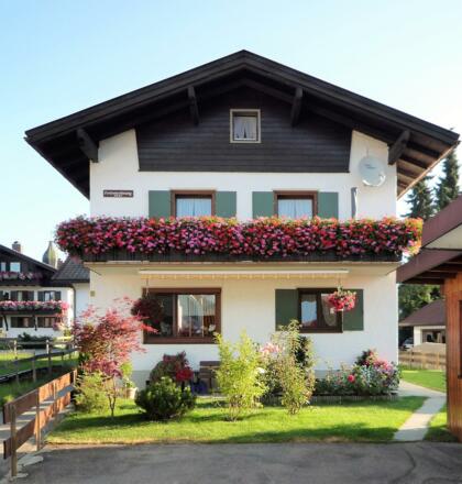 Süden mit ihrem Balkon