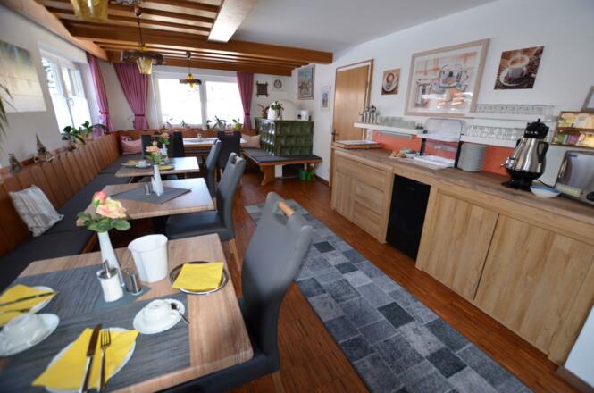 Frühstücksraum (11)