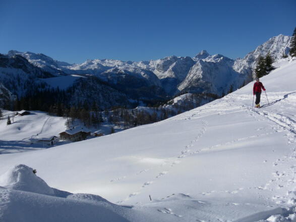 über dem Schneibsteinhaus, am Horizont der Hundstod