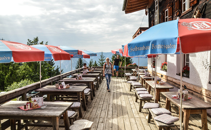 Auf der Sonnenterrasse des Hugo beck Hauses am Jenner