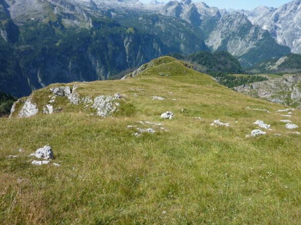 hier nach links absteigen