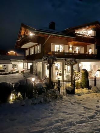 760C1563-F9CE-4E17-82E3-E18623EBBC01