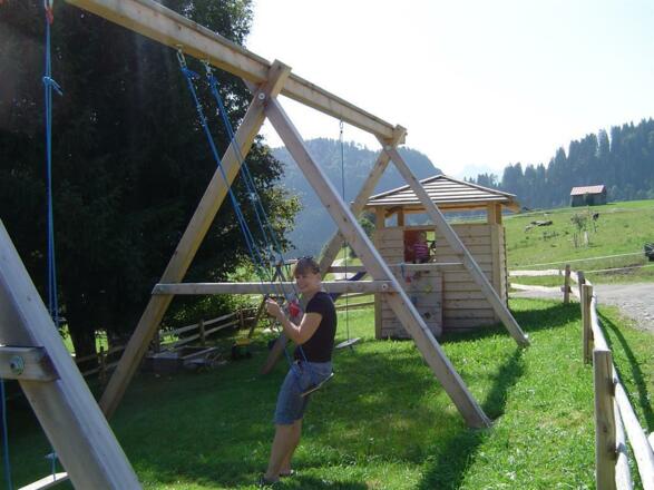 Spielplatz auf unserem Hof 3