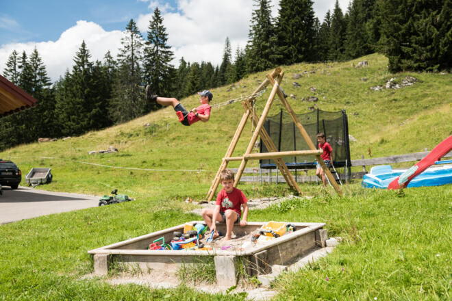 Kinderspielplatz auf der Alpe Hörnle bei Obermaiselstein