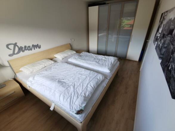 Schlafzimmer_App_35_2-2019