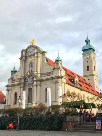 Heilig-Geist-Kirche außen