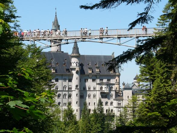 Die Marienbrücke über der Pöllatschlucht bei Schloss Neuschwanstein