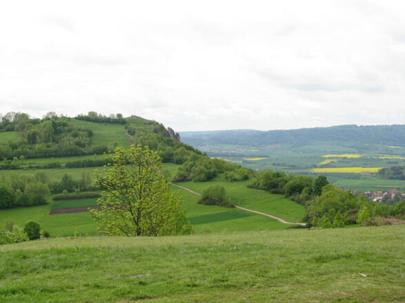 Unser Weiterweg zum Rodenstock; zuerst geht es aber noch zu zwei schönen Aussichtspunkten!