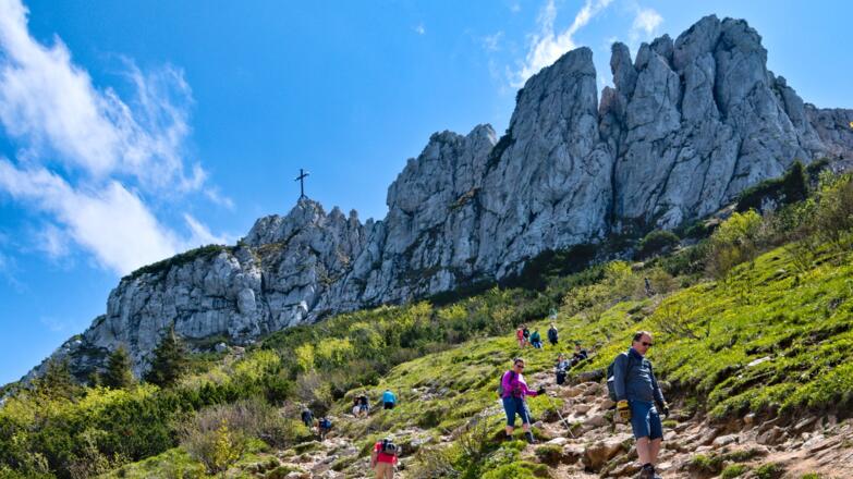 Beeindruckende Nordabbrüche und viele Menschen