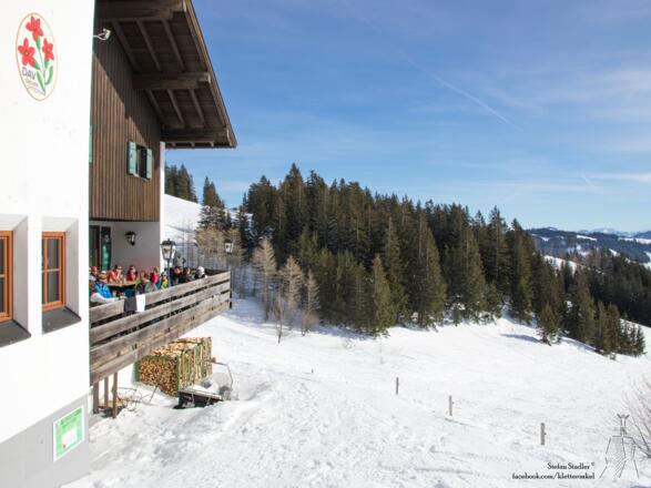 Sonnenterrasse des Spitzsteinhaus