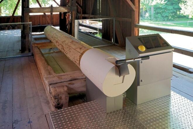 Sägespiel im ehemaligen Sägewerk der Mandlesmühle