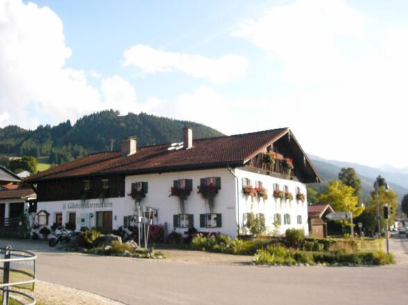 Gästeinformation/Tourist Information Buching