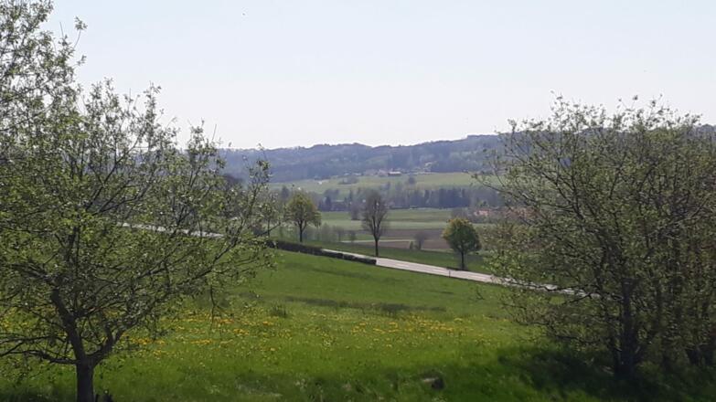 Halbersberg mit Blick auf die Staatsstraße