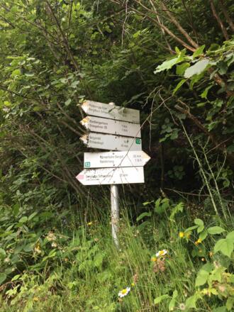 Wegweiser Richtung Berghaus Schwaben 