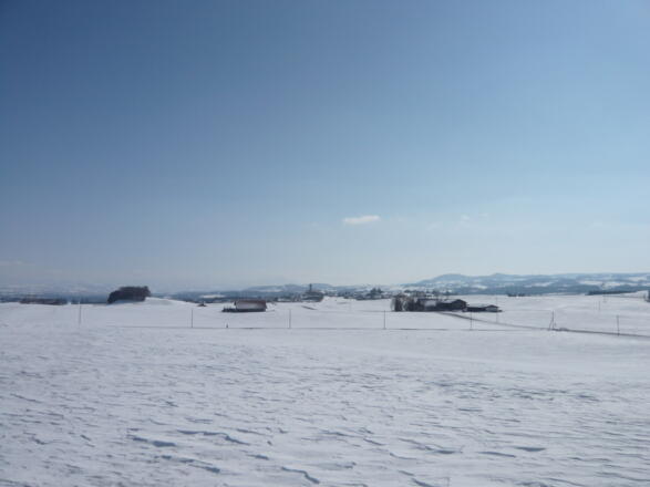 Blick Richtung Süden auf Dietmannsried und den Blender (im Hintergrund rechts)