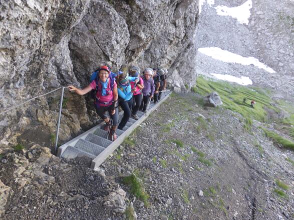 Schöner steiler Aufstieg. Eine Treppe hilft immer.