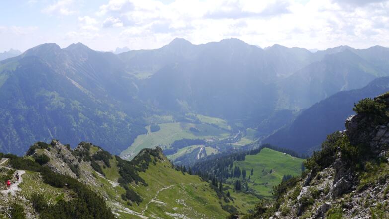 Breitenberg (1893 m) - Blick nach Hinterstein