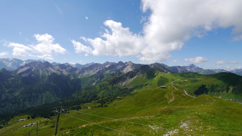 Vom Fellhorn durch das Skigebiet in Richtung Kanzelwand